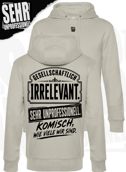 "Komisch wie viele wir sind." Regular-Hoodie