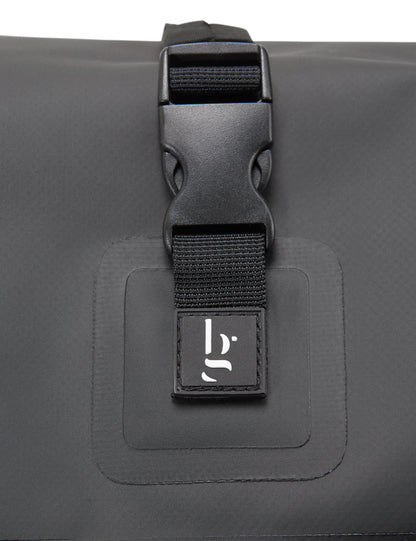 WASSERDICHTER ROLLTOP - ELEVEN ONE | SCHWARZ